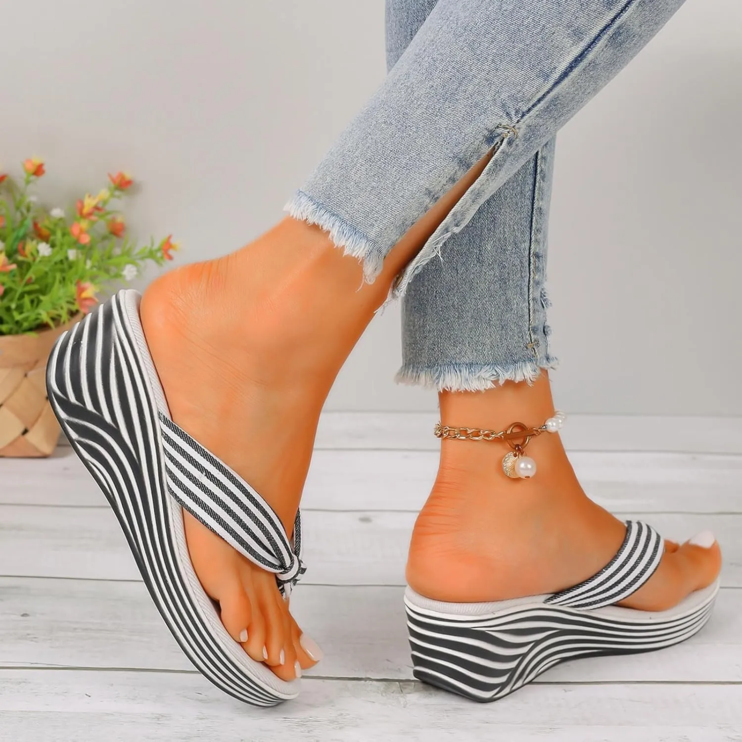 Womens Dressy Wedge Flip Flops Striped Clip Toe Sandals Summer Beach Walking Slippers Arch Support Low Wedges Thong Sandal