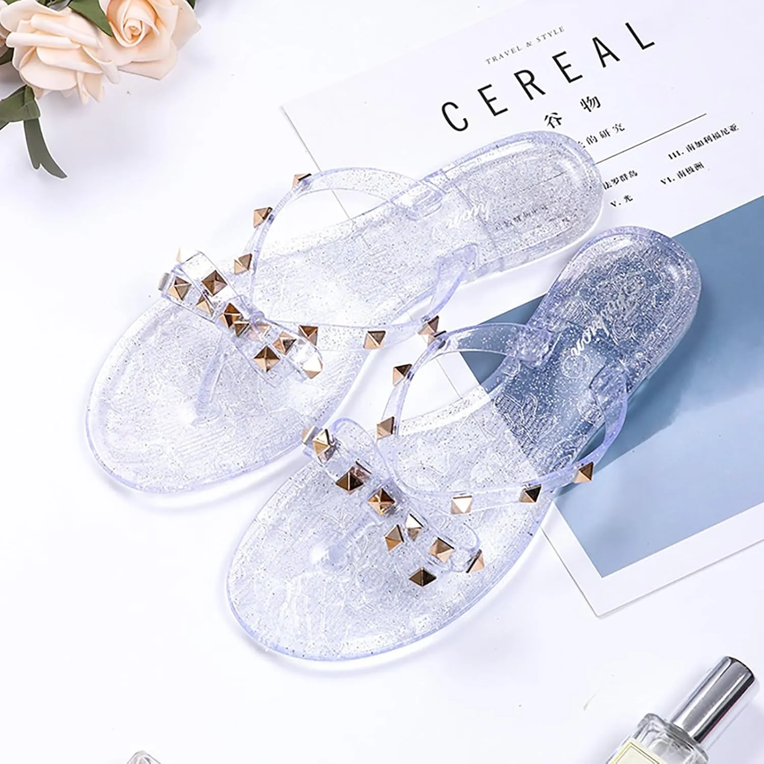 Women's Studded Bow Jelly Flat Flip Flops Fashion Comfort Open Round Toe Slip On Thong Slipper Sandals With Rivets for Summer Outdoor Beach Pool